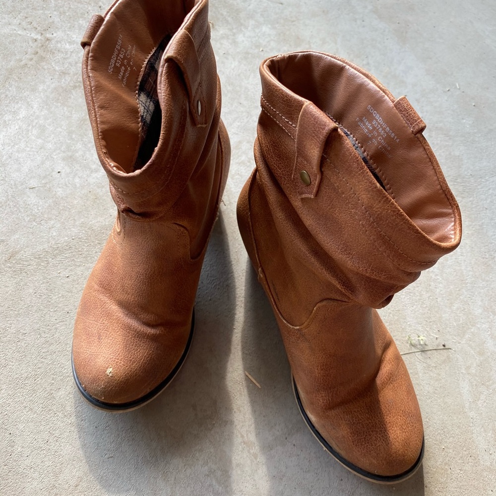 Heel booties - Picture 2 of 2